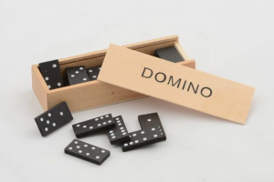 Ahşap Kutulu Domino Oyunu Alk4019