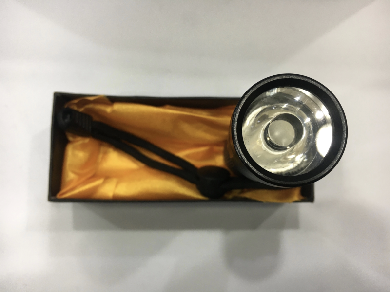 Trnikula Beyaz Led Işıklı Mini Fener D35 - Görsel 2