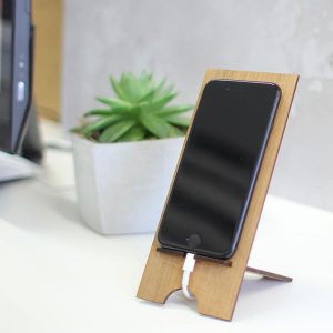 Ahşap İstanbul Motifli Cep Telefonu & Tablet Tutucu kapıda ödem
