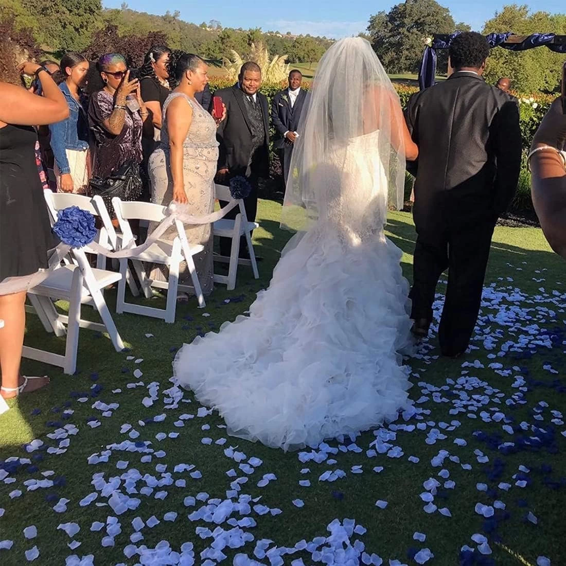 Beyaz Renk Gül Yaprağı Şekilli Konfeti 5 Paket 500 Adet - Görsel 4