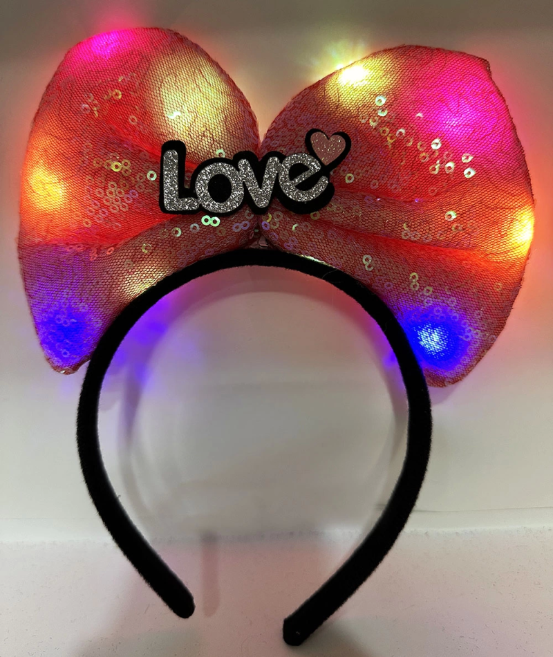 Led Işıklı Love Yazılı Fuşya Fiyonk Taç – Kız Çocuk Parti Tacı - Görsel 3